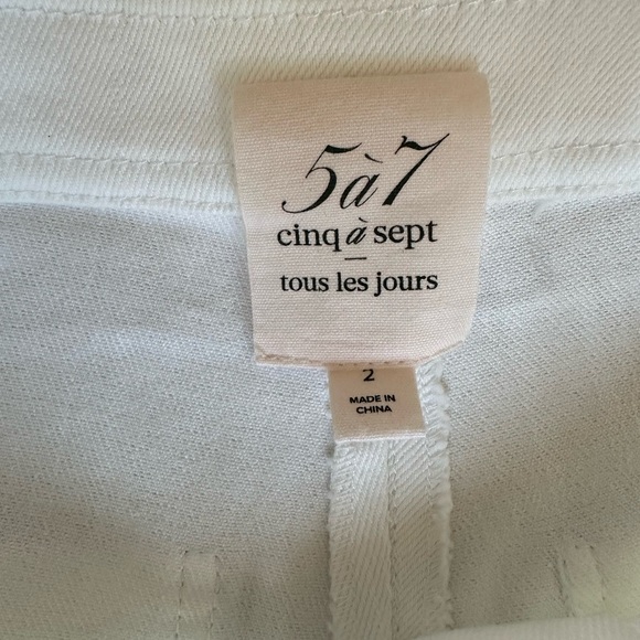 Cinq a Sept Wide Leg Cropped White Denim Benji Pant.  Size 2 - Picture 4 of 6